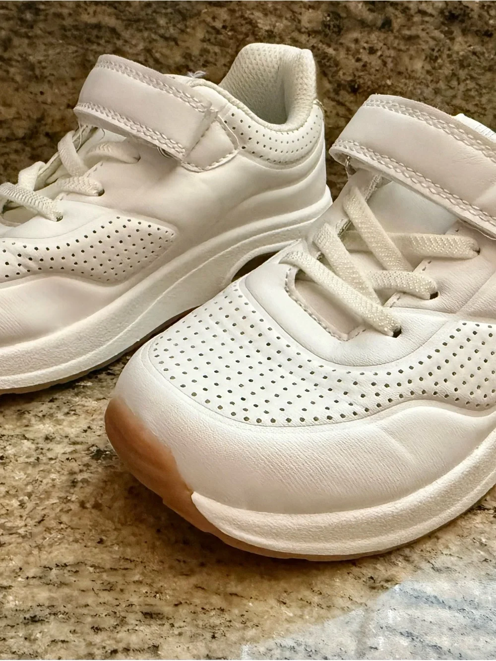 Girls White Athletic Sneakers with Gold Accent | size 13 | NWOT